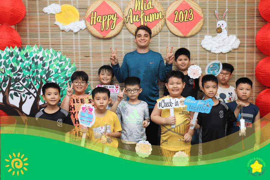 Trung Thu Sum Vầy, Yêu Thương đong đầy