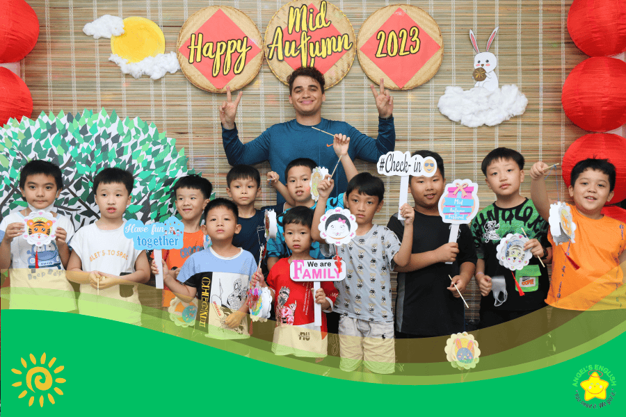 Trung Thu Sum Vầy, Yêu Thương đong đầy