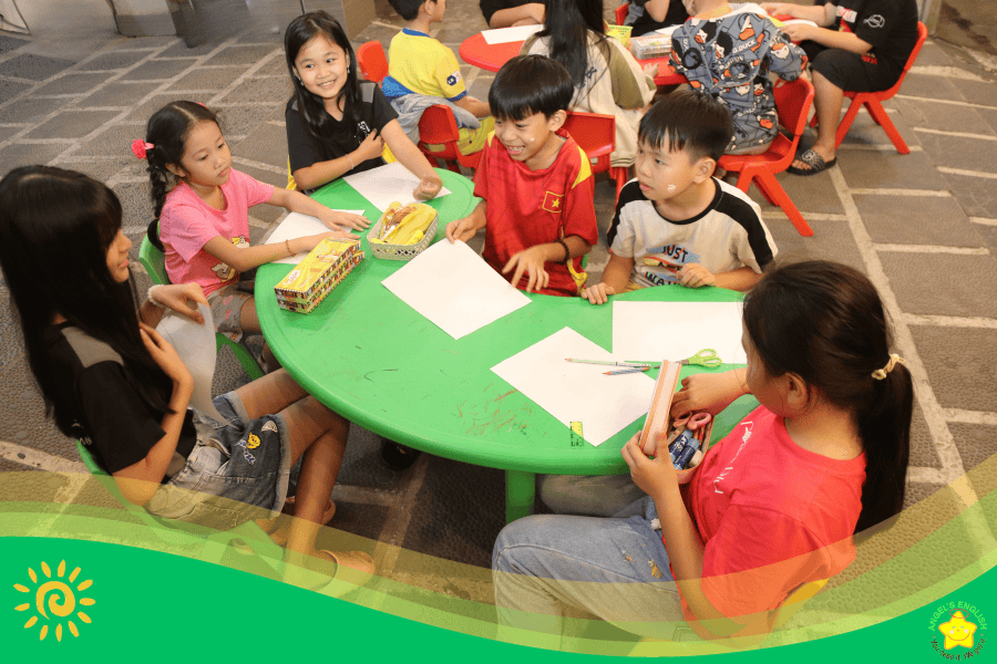 Giờ Học Thực Hành Làm Sư Tử Giấy (lớp Sj1.ae16)