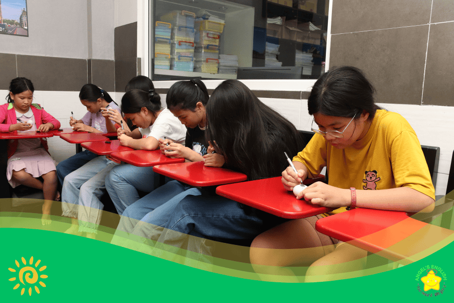Làm Trứng Phục Sinh 2024.