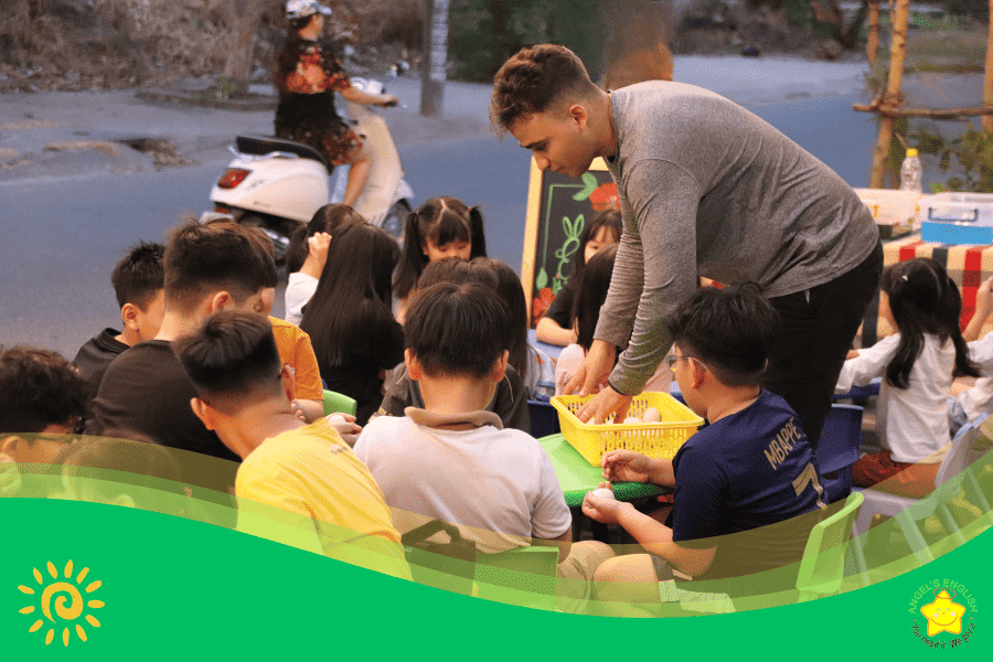 Làm Trứng Phục Sinh 2024.